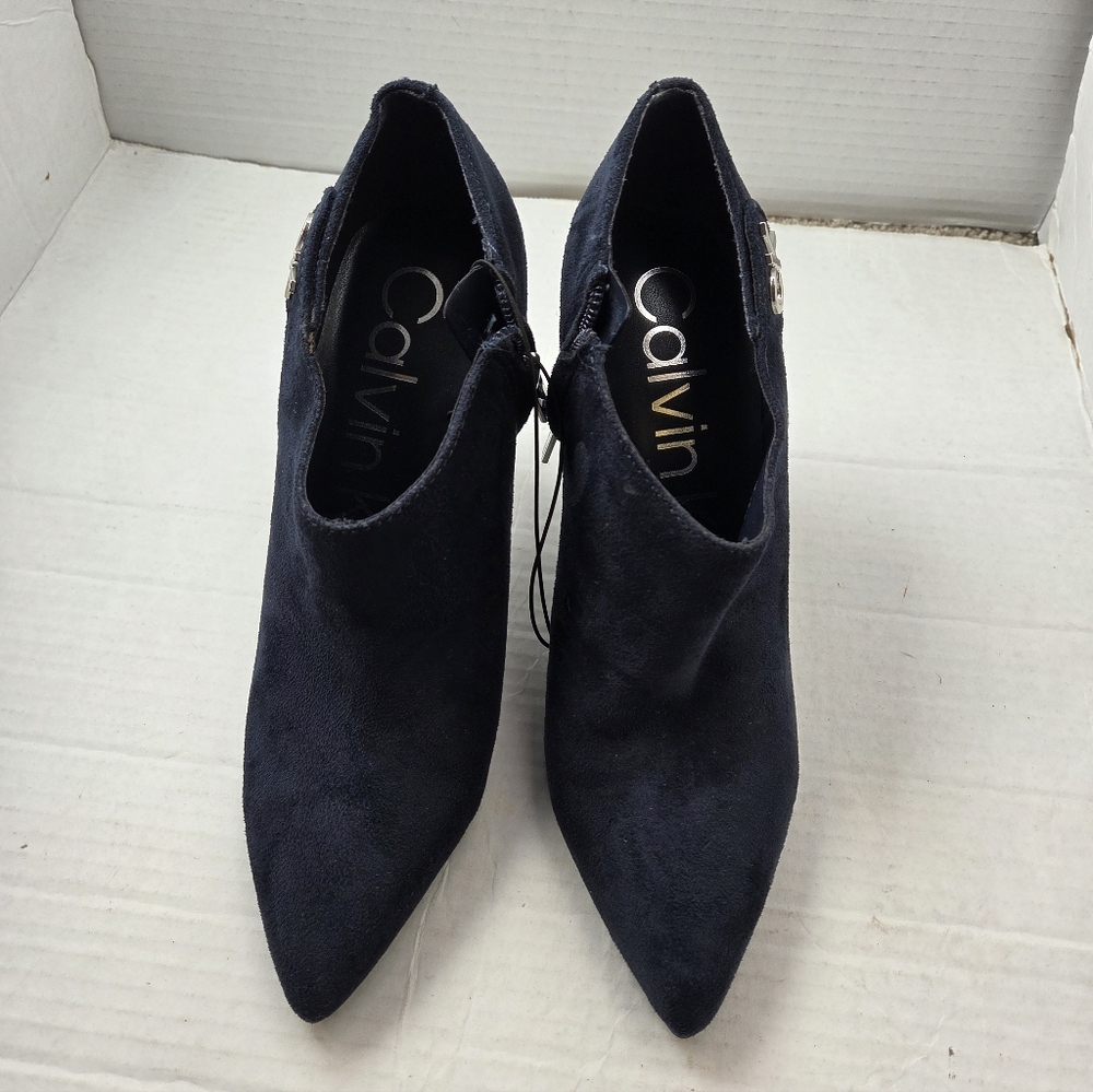 CALVIN KLEIN HALLY BOOTIES